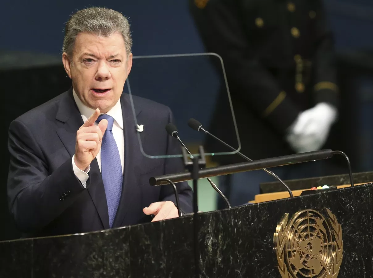 Santos: ‘Planeta tiene una guerra’ menos