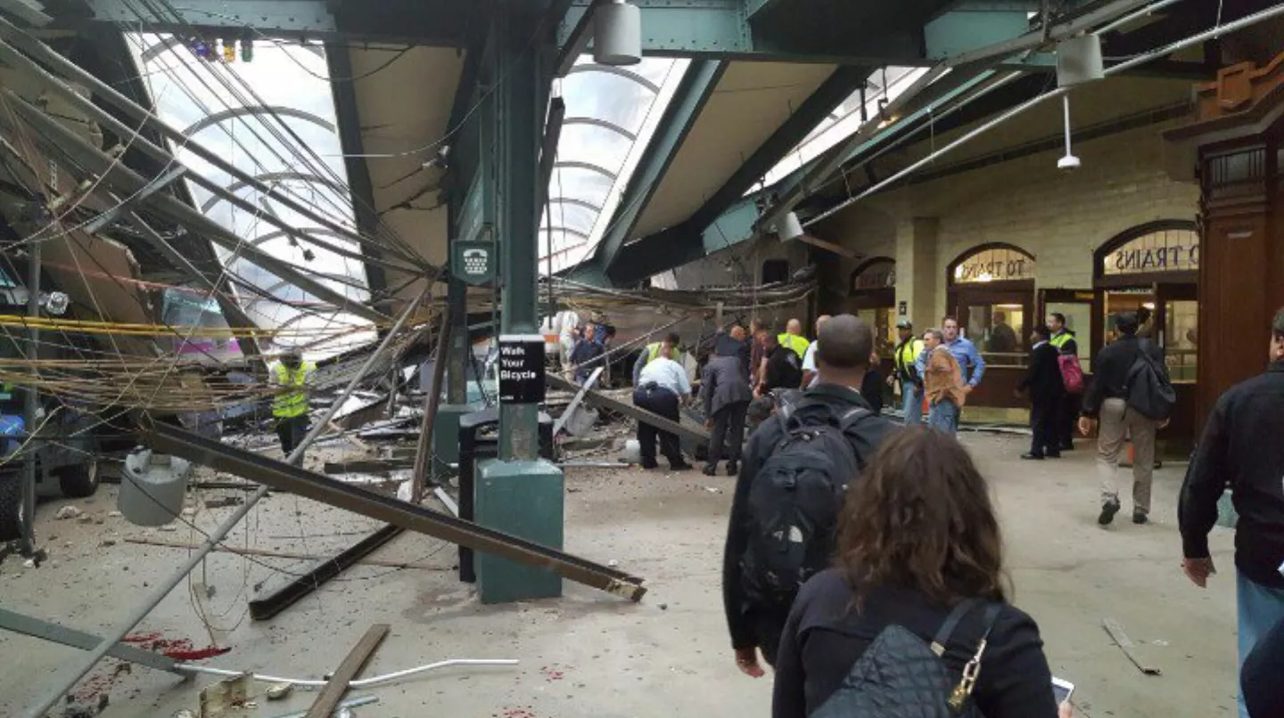 NUEVA JERSEY-CHOQUE DE TREN