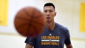 Yi Jianlian dice se reajustará