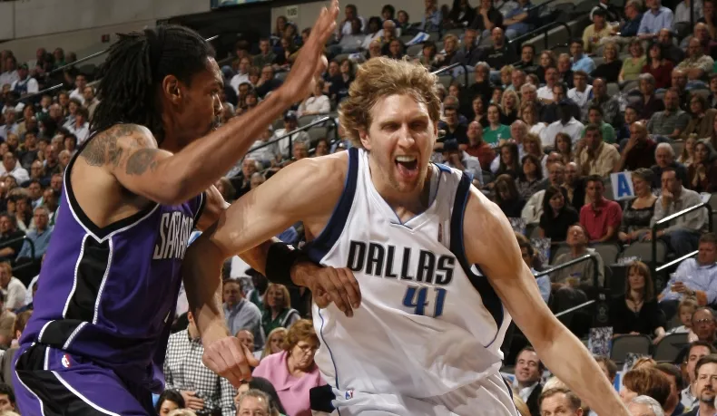 SACRAMENTO KINGS V DALLAS MAVERICKS