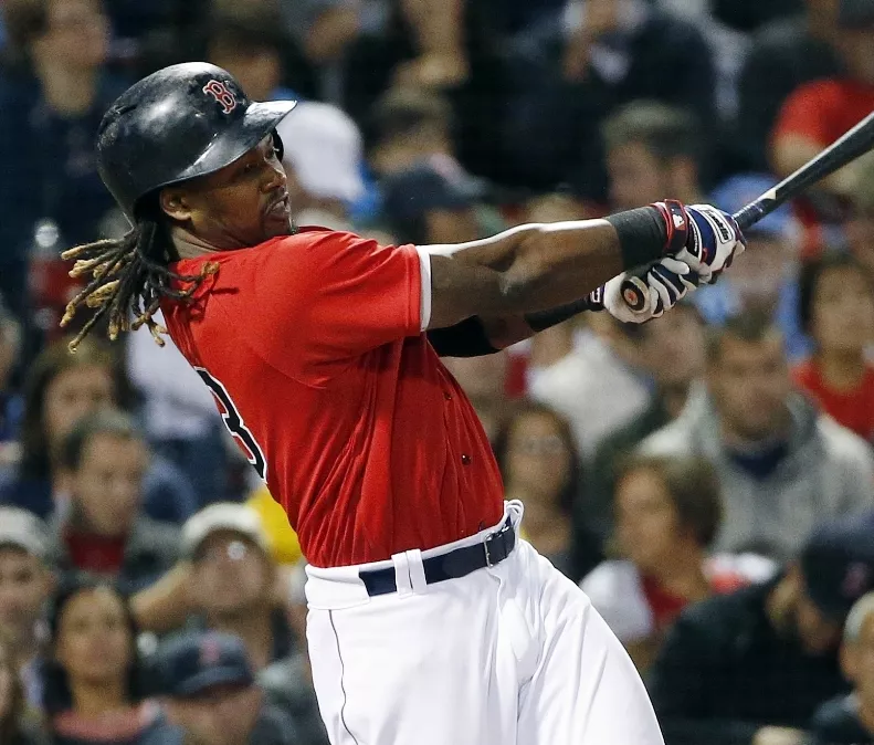 Hanley Ramírez carga a Boston en  sus hombros