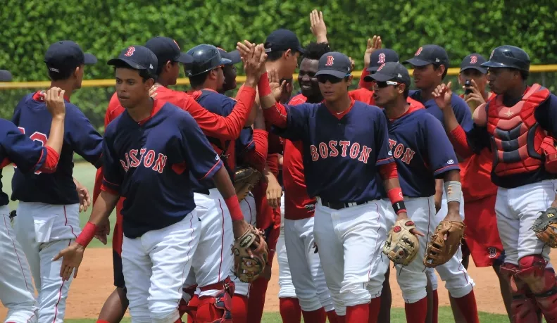 Boston, a un paso titulo Liga Verano