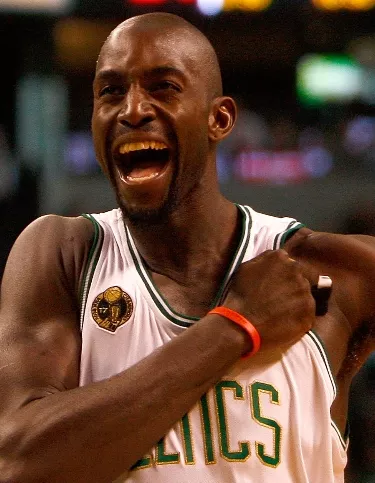 Cleveland Cavaliers v Boston Celtics