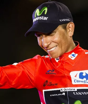 Quintana honrado por triunfo España