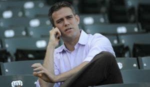 Theo Epstein extiende contrato a cinco años a Cubs