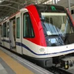 Usuario que se lanzó a las vías del Metro de Santo Domingo permanece estable tras ser hospitalizado