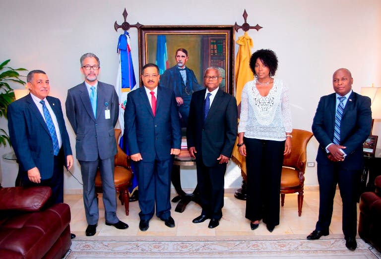 Embajador de Haití en RD expresa su interés en fortalecer colaboración con JCE