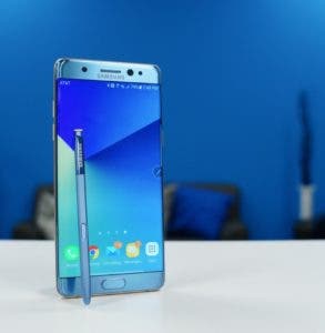 Samsung saca Galaxy Note 7 por falla batería