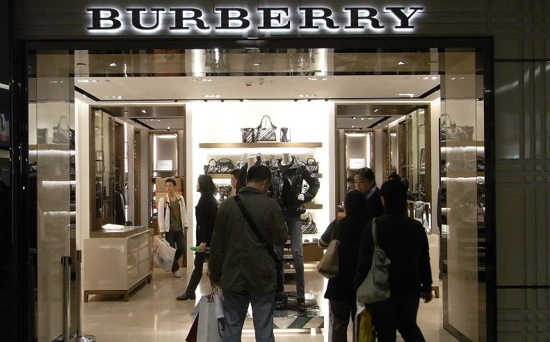 Burberry con buenos beneficios