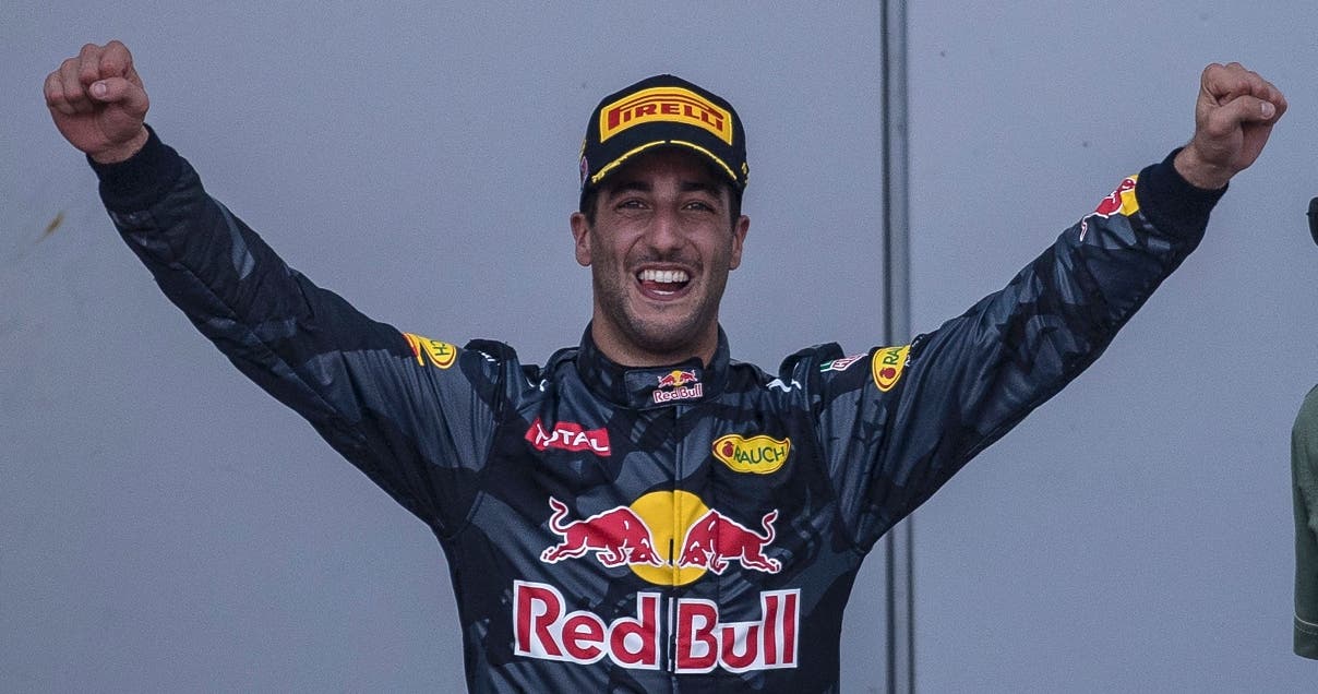 Ricciardo gana GP  Malasia