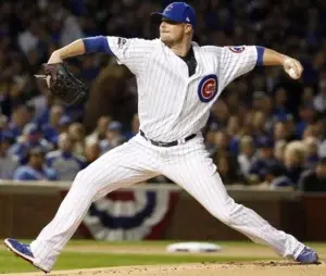 El lanzador Jon Lester paga 47.000 dólares en cerveza para los fanáticos de Chicago