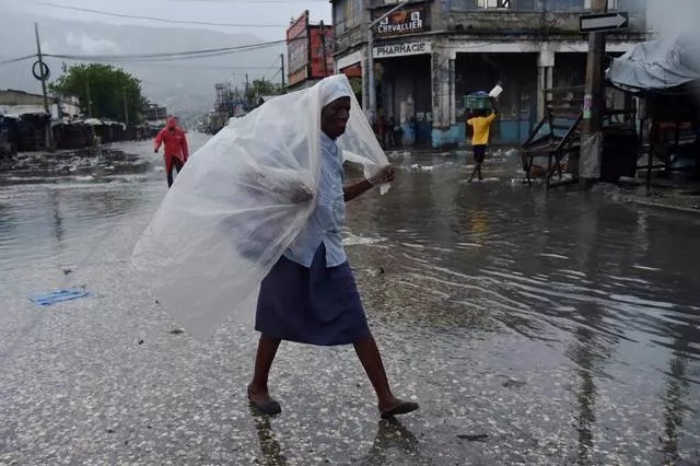 Mortífero huracán Matthew azota al vulnerable Haití