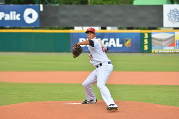 Gigantes enfrentarán al Escogido esta tarde en el Quisqueya