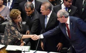 Cunha, del partido de centrodecha PMDB del presidente Michel Temer, fue quien aceptó el pedido de juicio político que destituyó a Rousseff. 