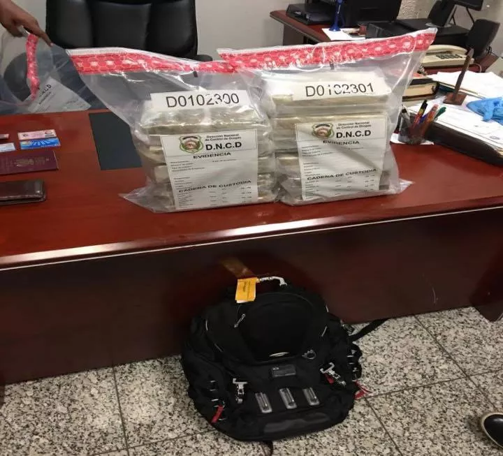 DNCD decomisa 17 paquetes de droga