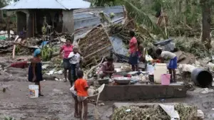 Parte desde Puerto Rico barcaza con ayuda para 500 mil haitianos