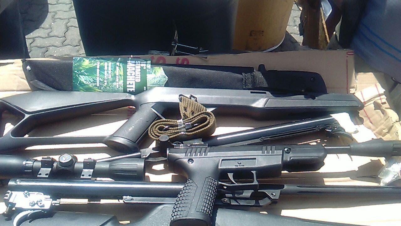 Decomisan otros dos contrabandos de armas en muelles de Haina y Puerto Plata