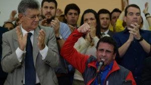 «Se dio un golpe de Estado»: la oposición llama a la «Toma de Venezuela» tras la suspensión revocatorio