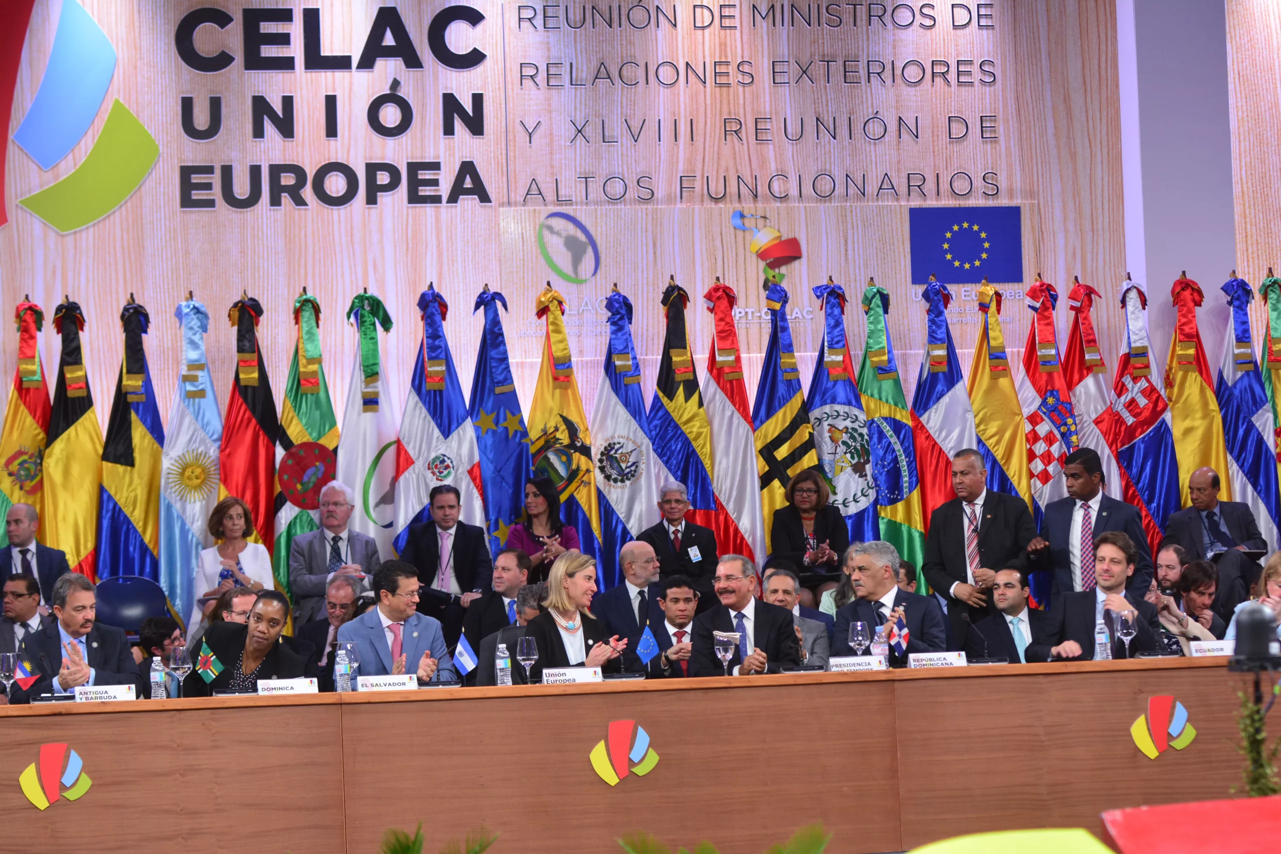 Unión Europea y CELAC discuten proyectos de cooperación