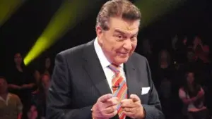 “Don Francisco” narra sus memorias “Con ganas de vivir” al cumplir 80 años