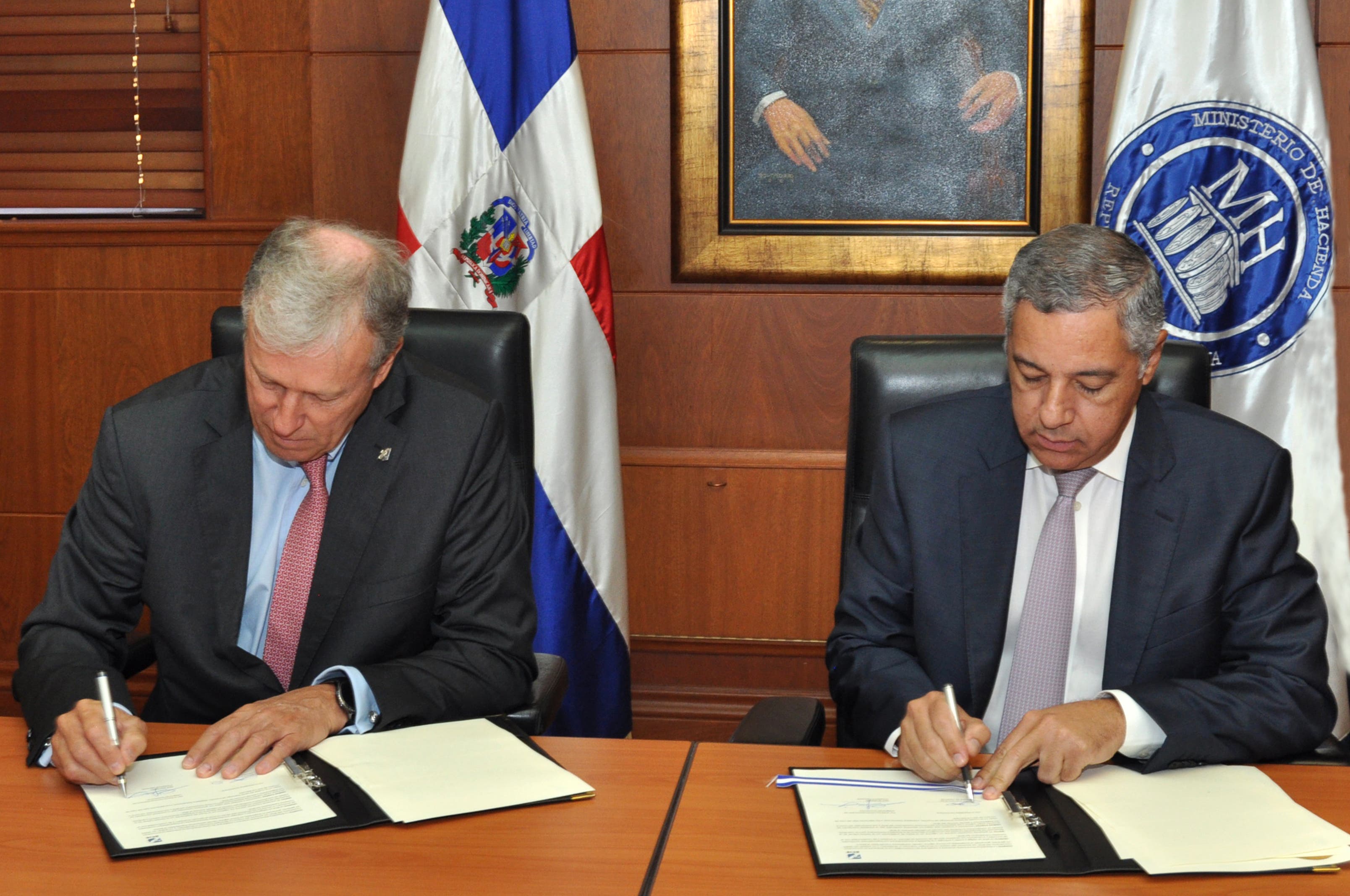 República Dominicana incrementa sus acciones en Banco Centroamericano
