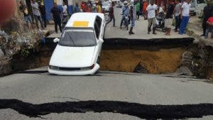 Colapsa el puente «Los Cuernos» en sector Los Guarícanos