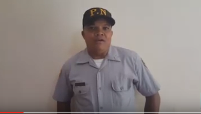 Otro agente de la Policía difunde video donde denuncia maltrato físico y deplora bajo salario