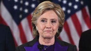 Hillary Clinton dice que peligra la libertad de prensa por Donald Trump