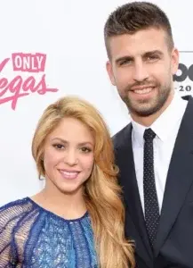 Vidente predice Piqué dejará Shakira por un hombre