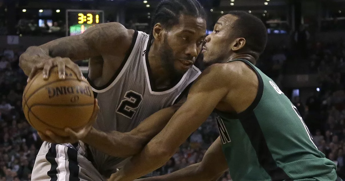 Leonard y Mills guían  Spurs ante Boston