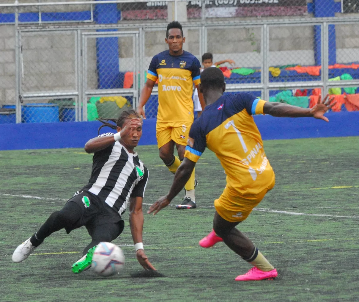 Pantoja, SC, Don Bosco y Cibao ganan