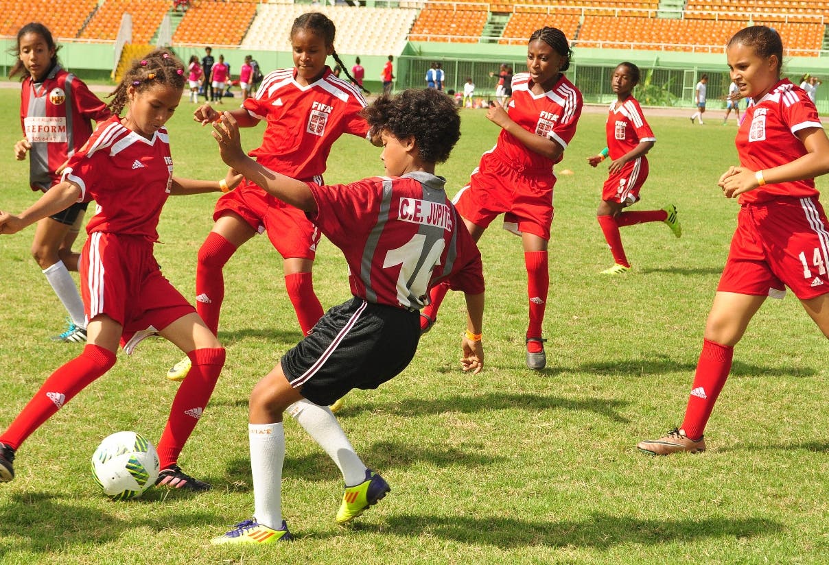 El futuro del fútbol femenino asegurado