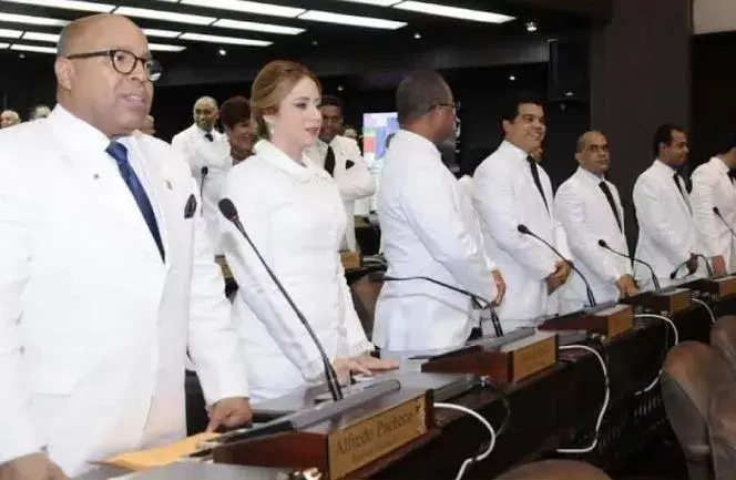 Bloque de Diputados del PRM solicita modificar el Presupuesto