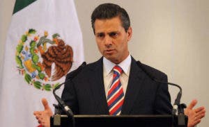 Presidente mexicano reitera a Trump compromiso de trabajar juntos