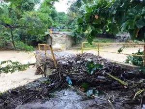 Inundaciones causan estragos en Puerto Plata, varios puentes colapsados