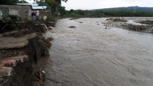 Ríos desbordados arrasaron cientos de viviendas en municipios de Puerto Plata