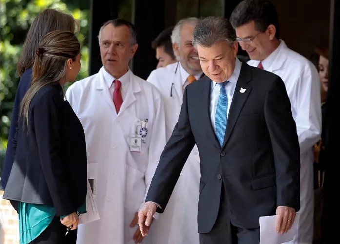 Presidente de Colombia confirma no tiene tumor o metástasis