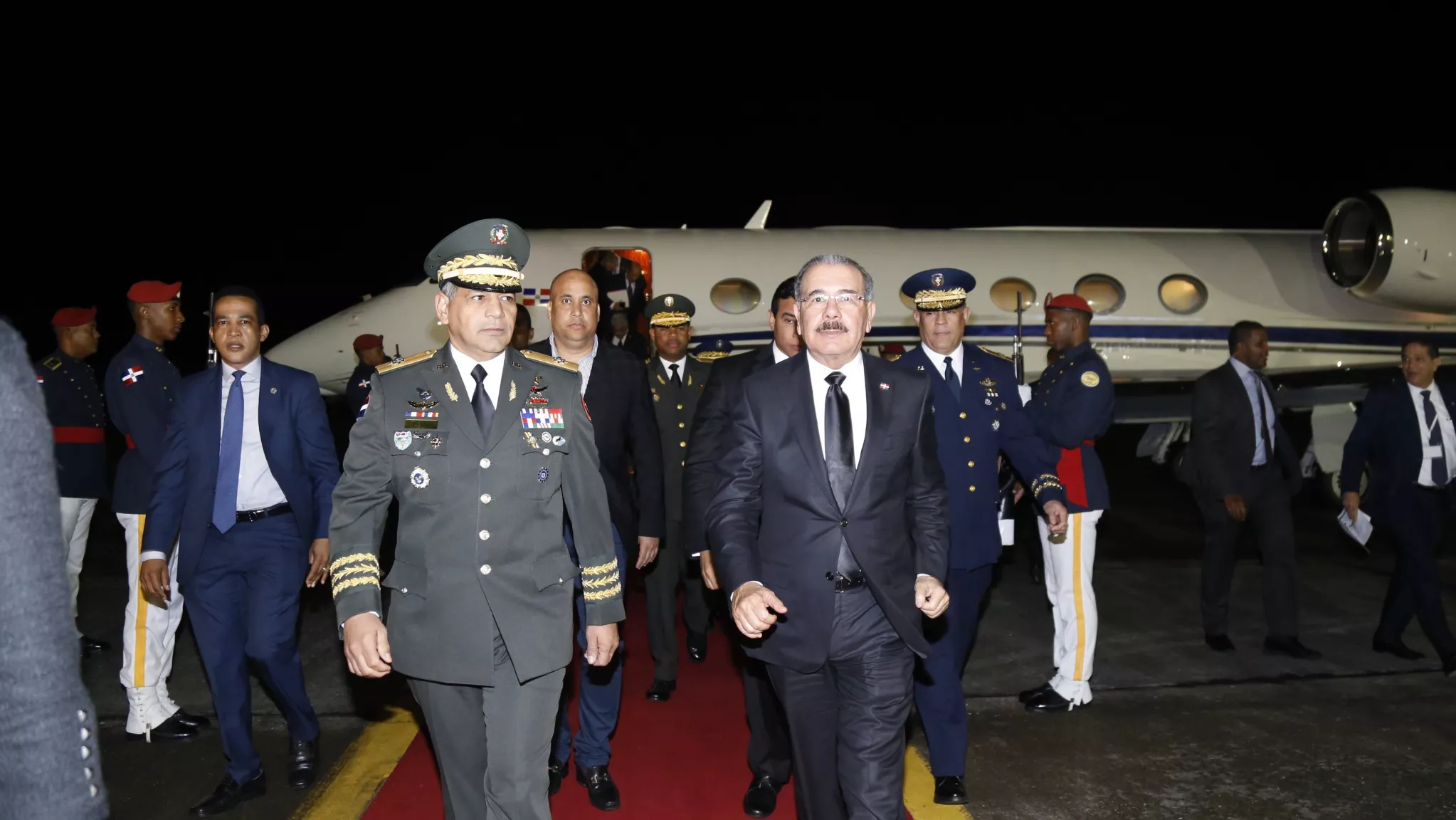 Danilo Medina retornó al país esta madrugada desde Cuba