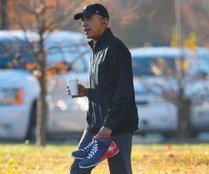 Obama inicia jornada jugando básquet