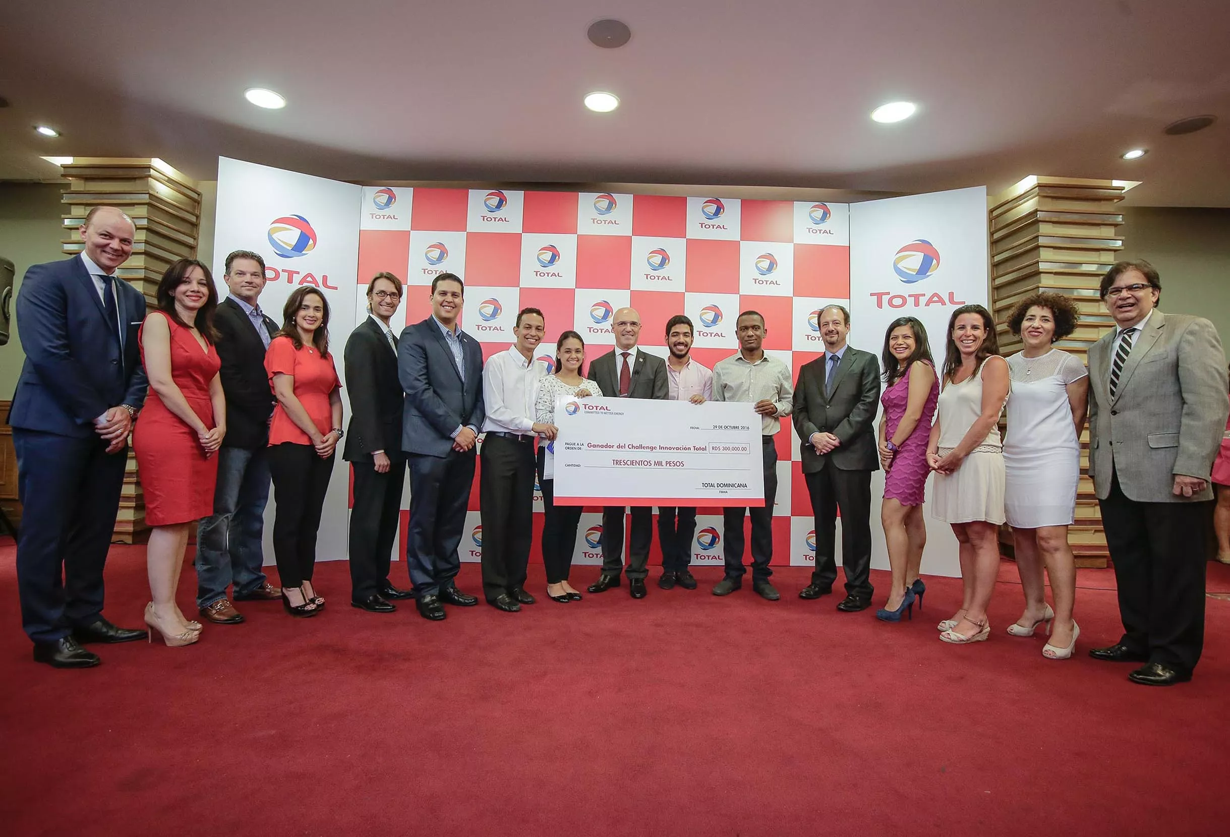 Premian a ganadores del concurso “Challenge Innovación TOTAL”