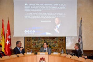 Leonel Fernández recomienda internacionalización de todas las universidades