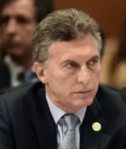 Macri mantiene imagen positiva entre los líderes de opinión, según encuesta