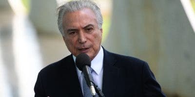 Temer dice que destitución de Rousseff fue «golpe de Estado»