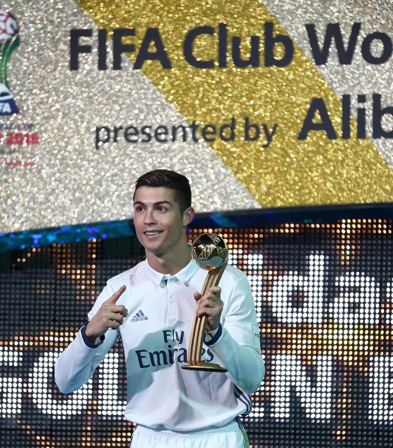 Triplete de Ronaldo da título Real Madri