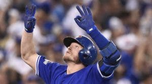 Josh Donaldson vence a Encarnación en Toronto