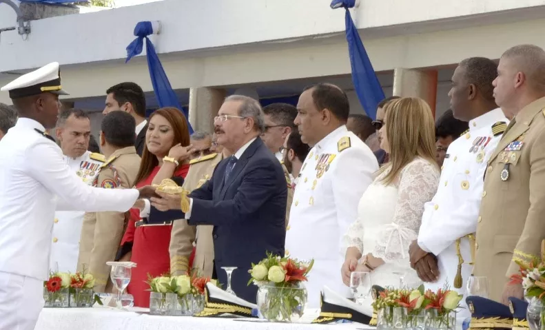 La Armada dominicana graduó a 15 nuevos oficiales