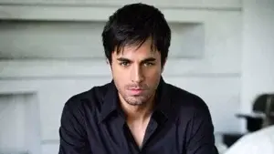 Enrique Iglesias, de la sombra de su padre a la forja de un nombre propio