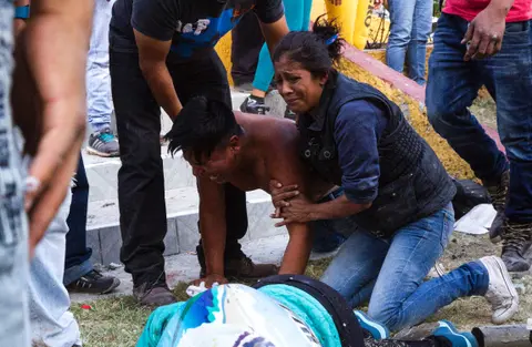 Ascienden a 29 los muertos por explosión en mercado mexicano de pirotecnia