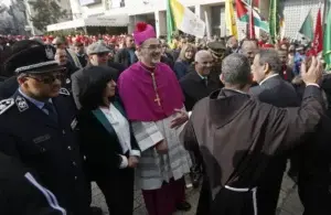 Comienzan festejos de Navidad en Belén con llegada de patriarca en funciones