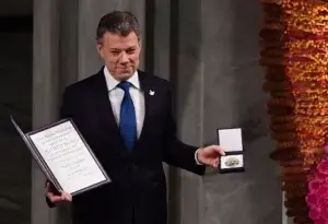 El presidente Juan Manuel Santos recibe el Nobel de la Paz